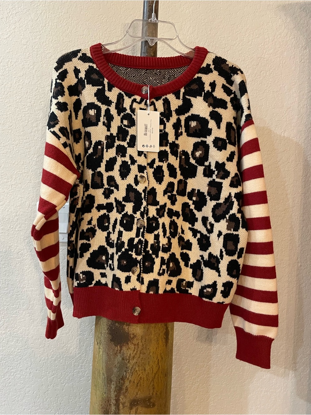 NWT Y2k Leopard Cardigan 
Button Down Long Sleeve Crewneck Colorblock Sweater Lg